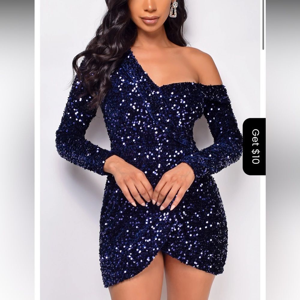 Emprada Alessia Navy Blue Off Shoulder Sequin Dress M NWT‎ in packaging